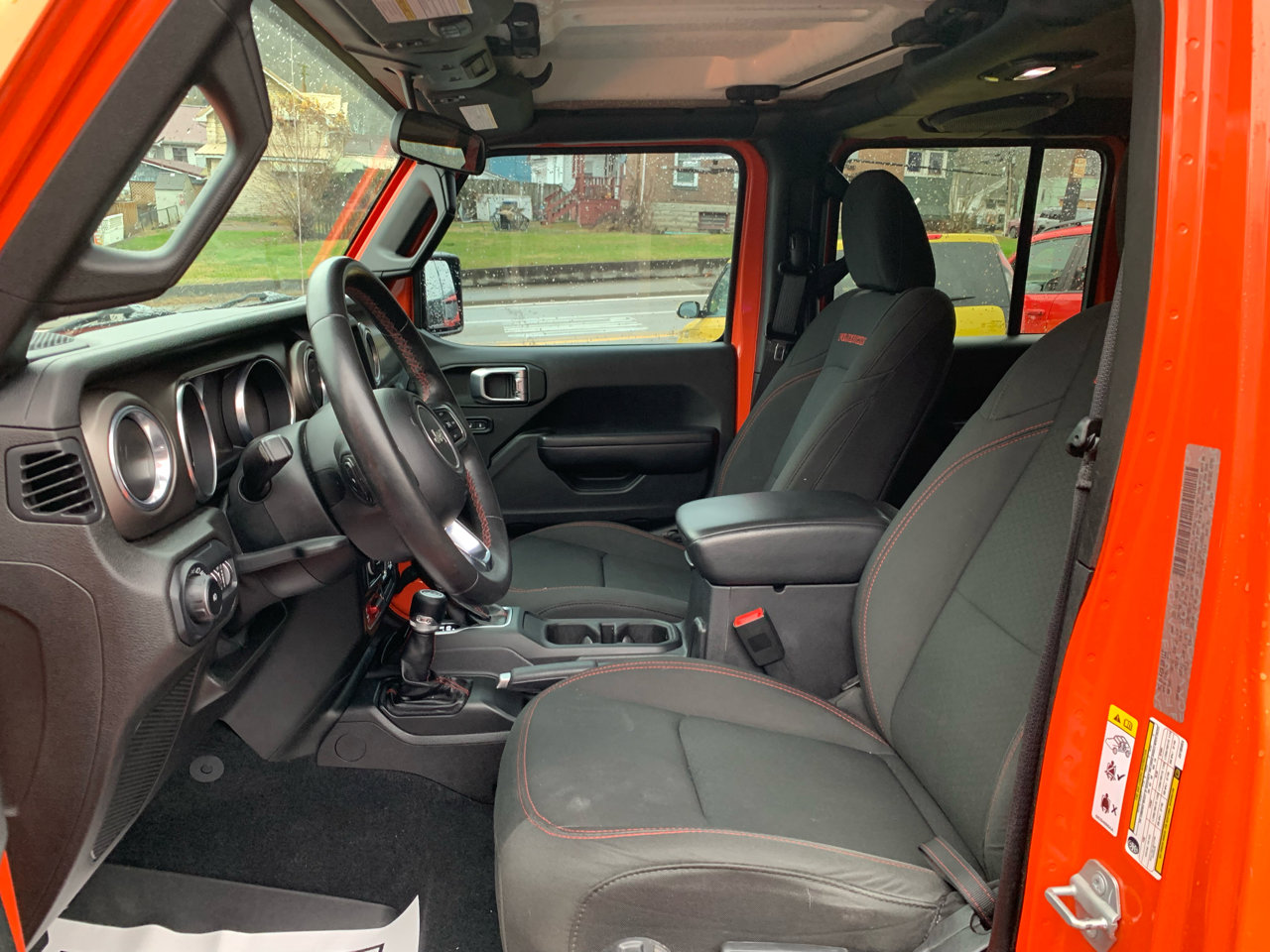 Used 2018 Jeep Wrangler Unlimited Rubicon w/ Safety Group image 14