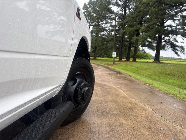 New 2026 RAM 3500 Tradesman AWD/4WD image 29