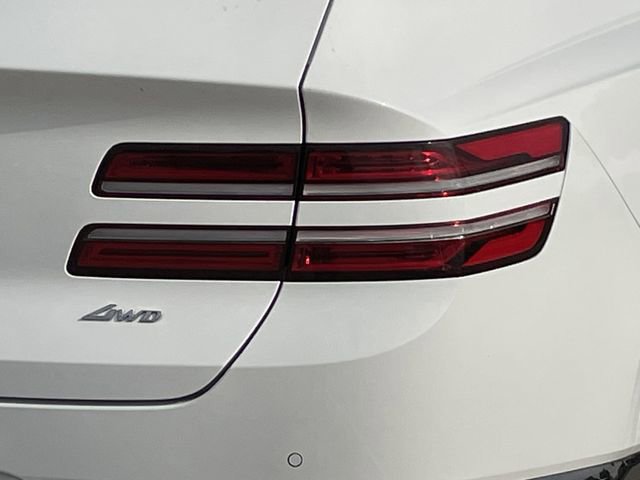 Used 2024 Genesis GV80 2.5T AWD/4WD image 6