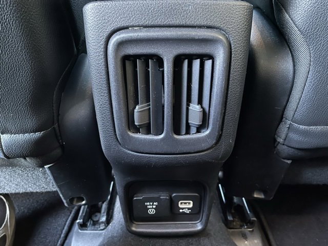 Used 2018 Jeep Compass Limited image 25