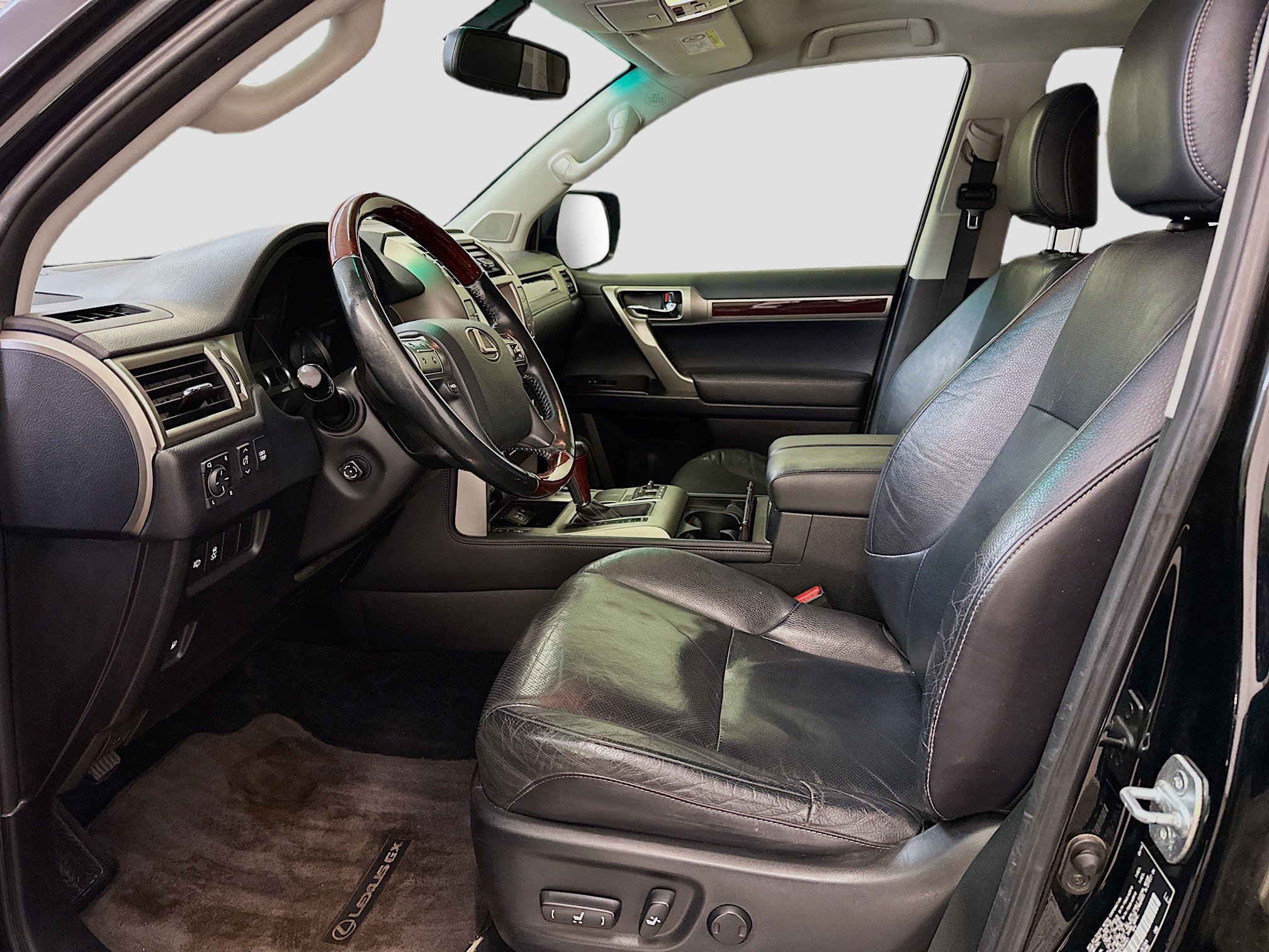 Used 2014 Lexus GX 460 image 13