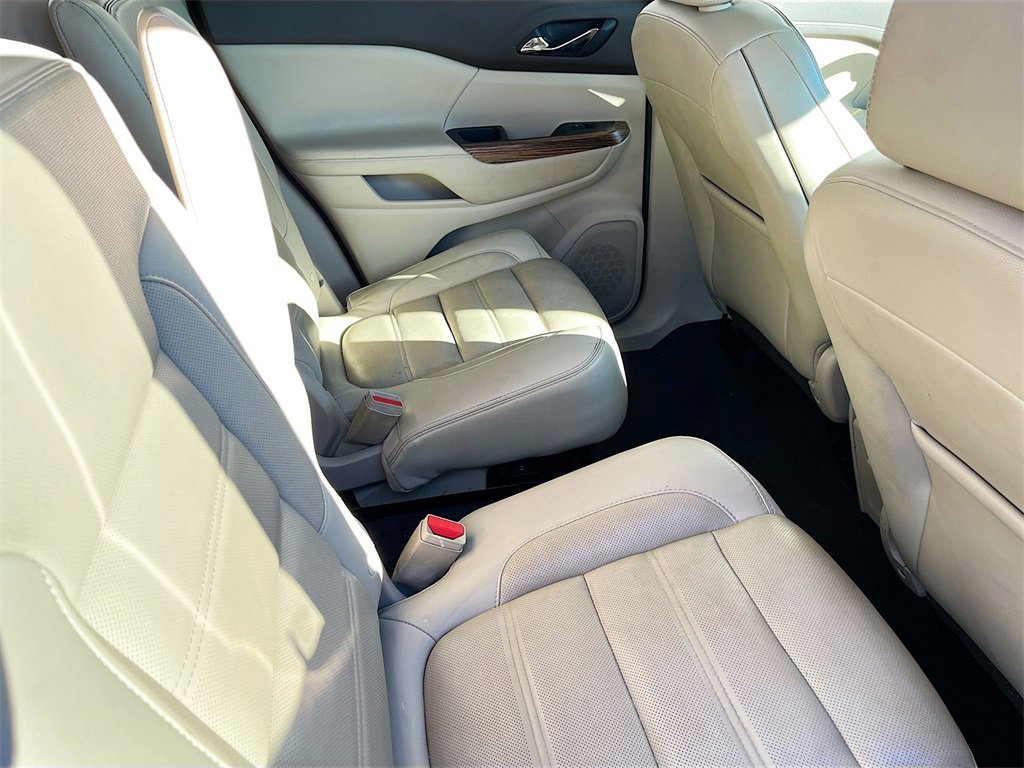 Used 2019 GMC Acadia Denali w/ Technology Package image 30