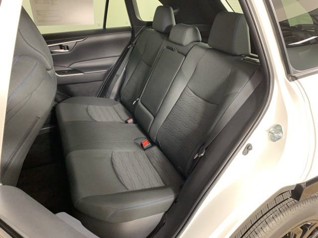 Used 2024 Toyota RAV4 SE AWD/4WD image 30
