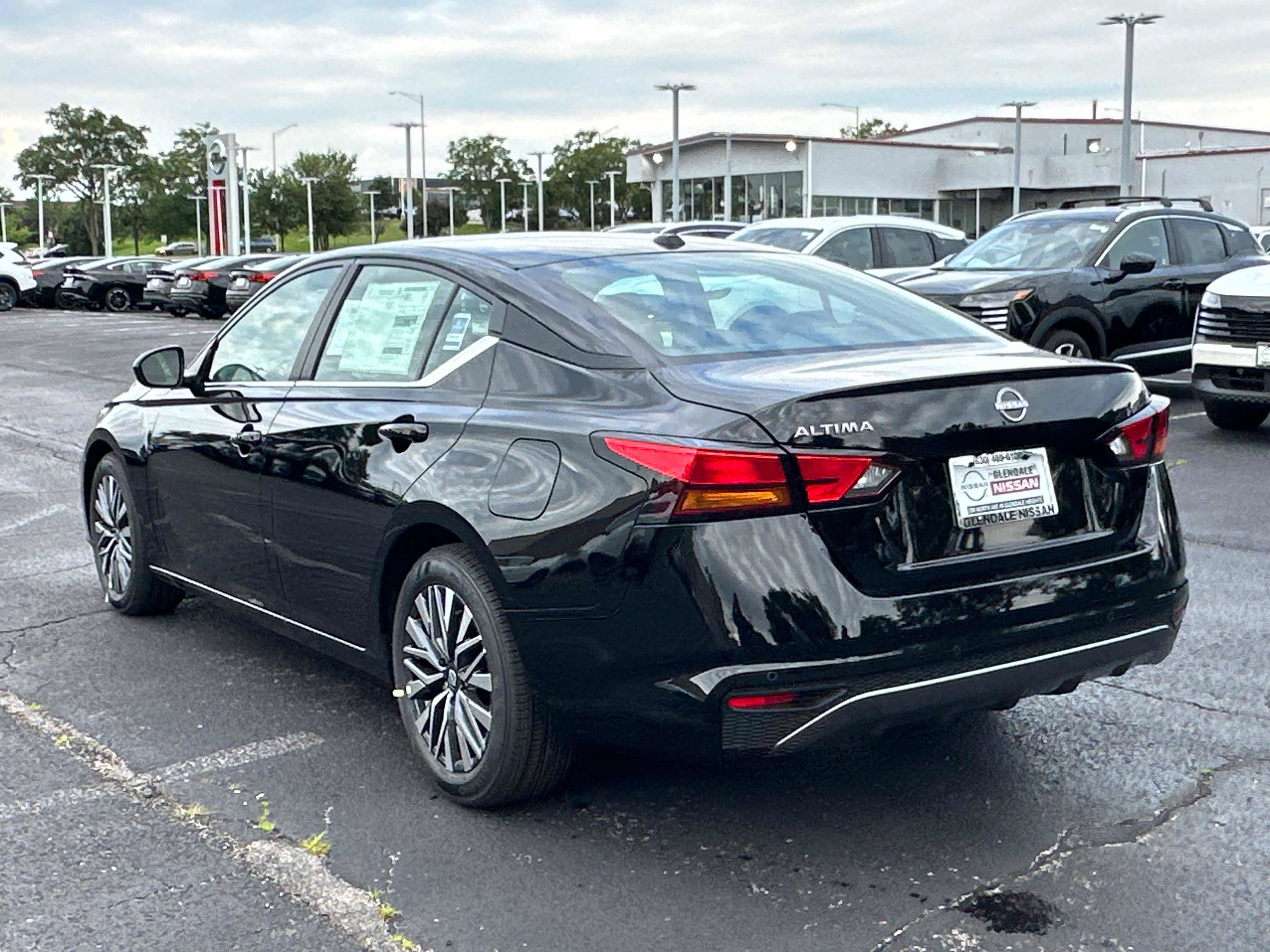 New 2026 Nissan Altima 2.5 SV FWD image 6