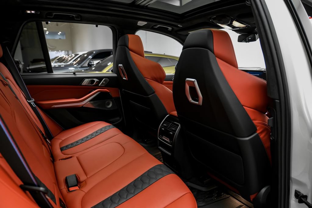 Used 2024 BMW X5 M Competition w/ Executive Package AWD/4WD image 41