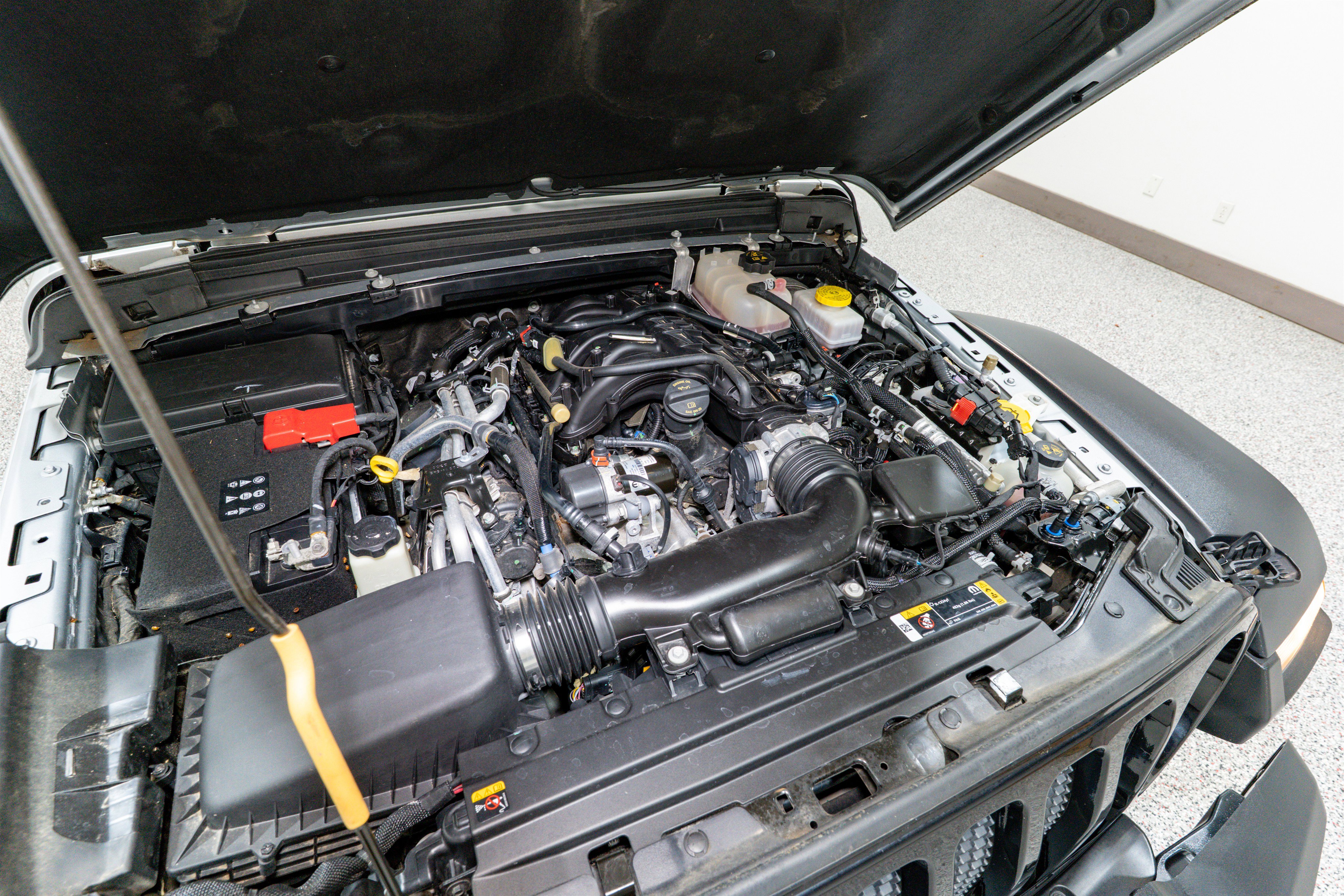 Used 2023 Jeep Wrangler Unlimited Sport w/ Xtreme 35 Tire Package image 30