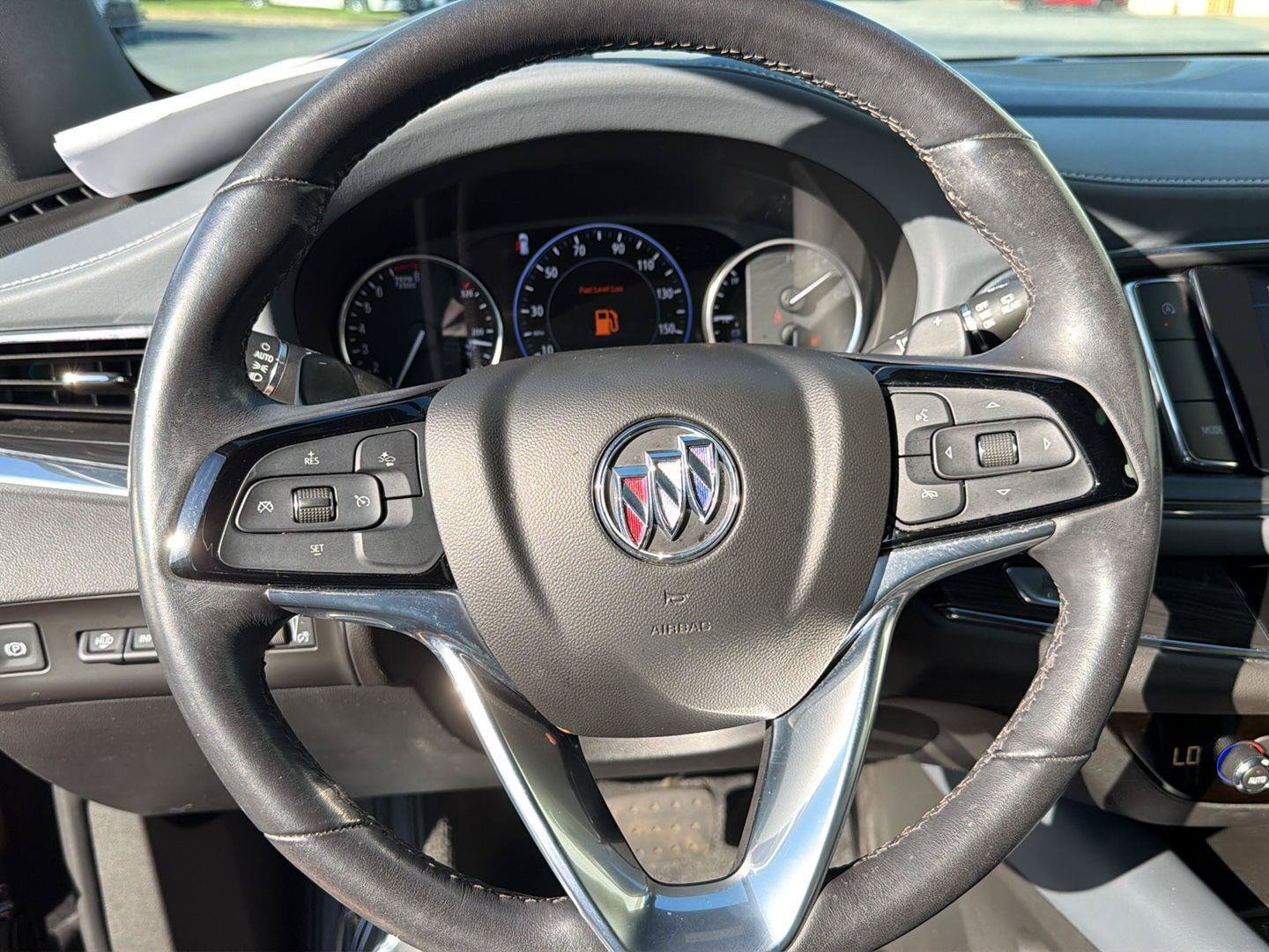 Used 2022 Buick Enclave Premium w/ LPO, Touring Package FWD image 21