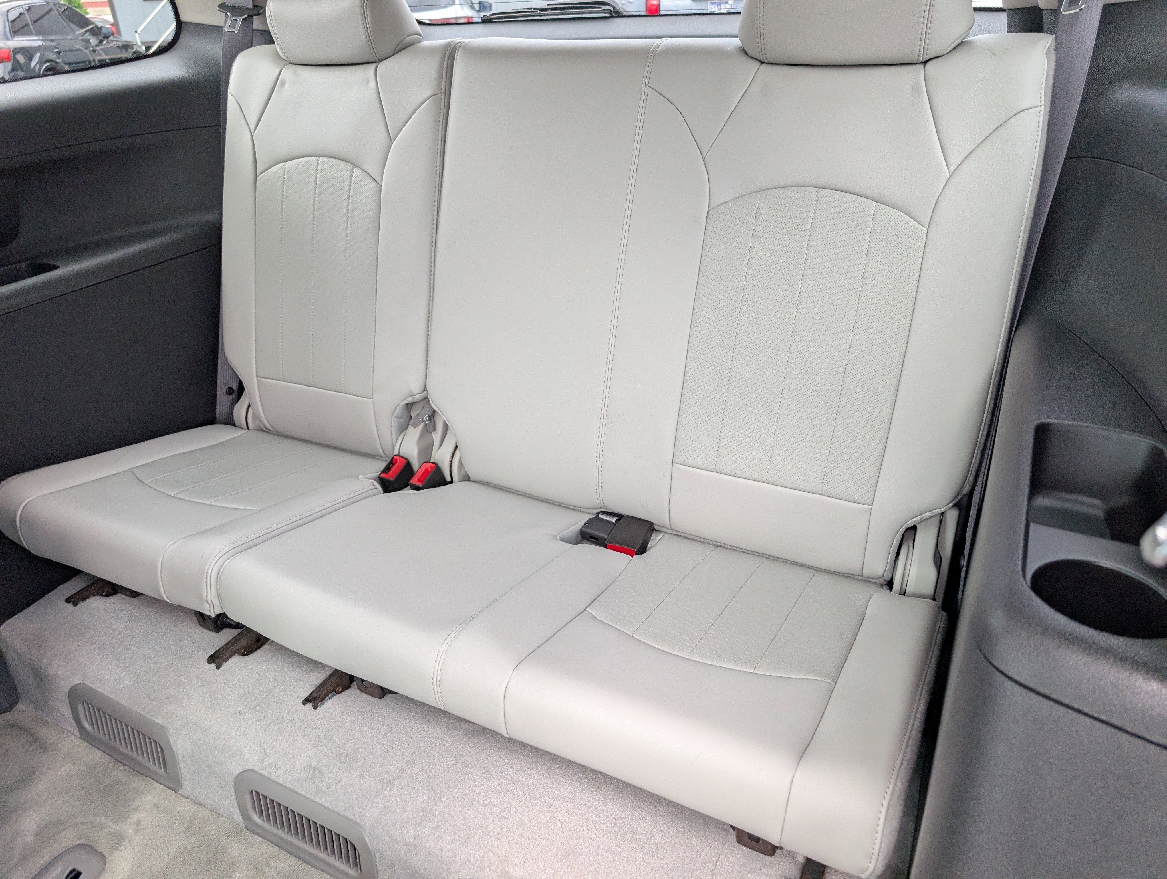 Used 2011 GMC Acadia Denali FWD image 13