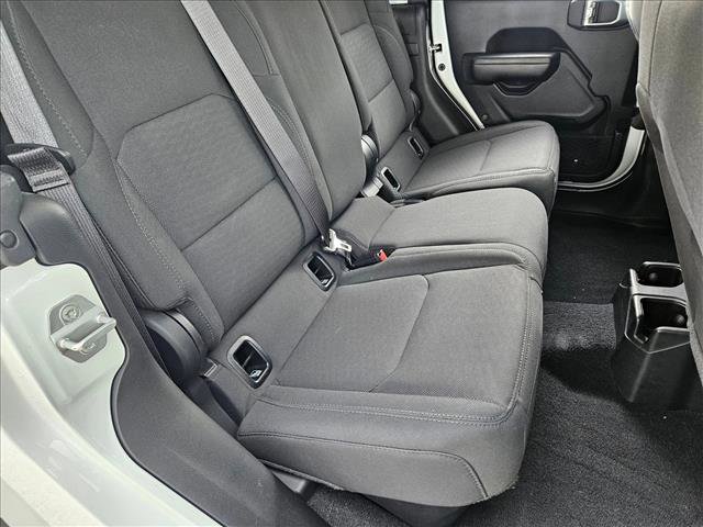 Used 2020 Jeep Gladiator Sport w/ Quick Order Package 24S image 17