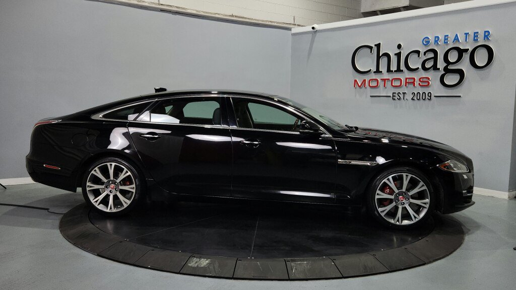 Used 2017 Jaguar XJ L Portfolio AWD/4WD image 1