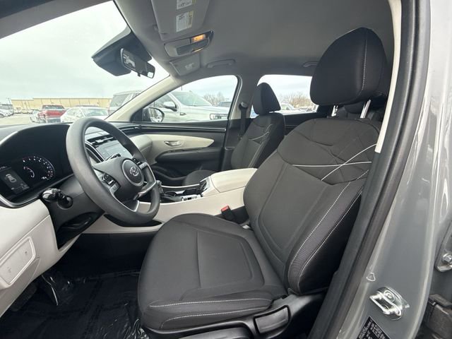 Certified 2024 Hyundai Tucson SE image 11