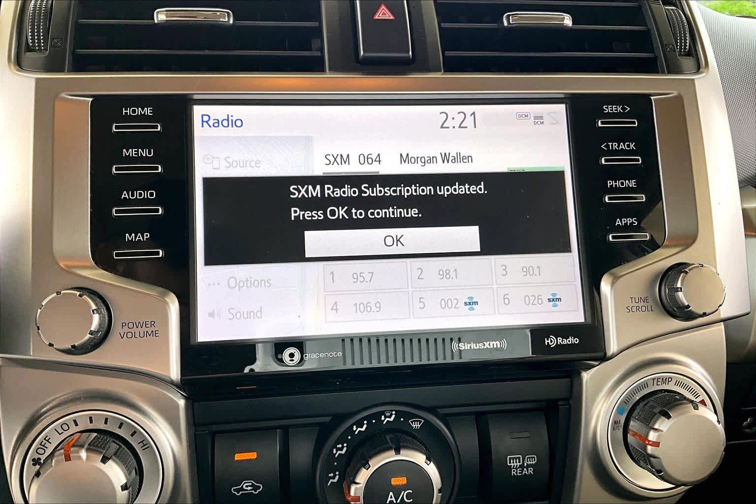 Used 2021 Toyota 4Runner SR5 Premium w/ Moonroof Package image 32