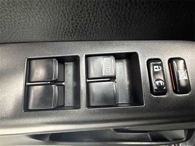 Used 2018 Toyota RAV4 XLE image 13