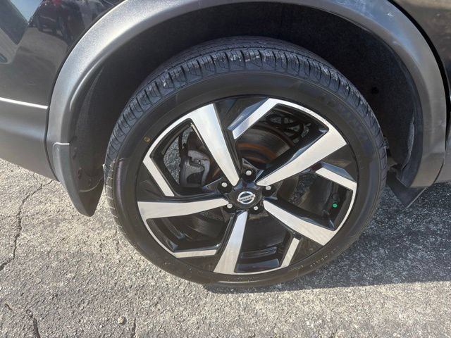 Used 2022 Nissan Rogue Sport SL AWD/4WD image 5