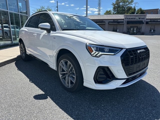 New 2025 Audi Q3 2.0T Premium image 7