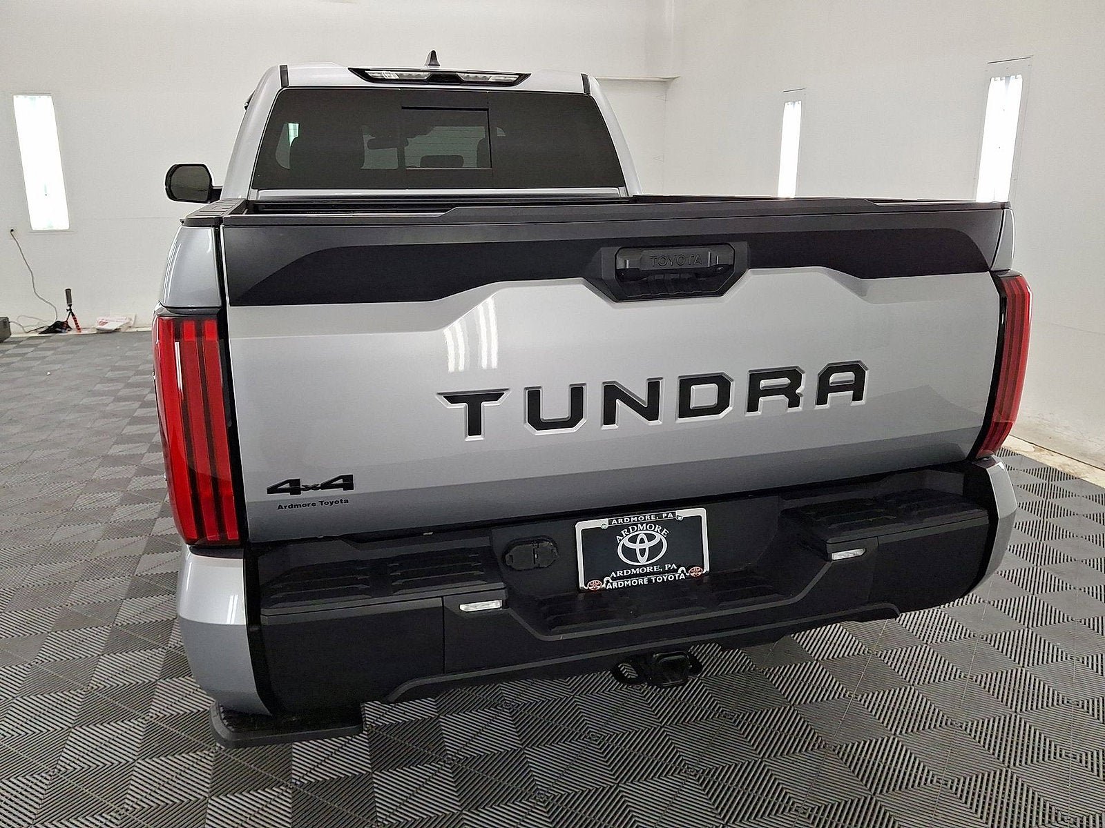 Used 2025 Toyota Tundra SR w/ SR Tow Package AWD/4WD image 22