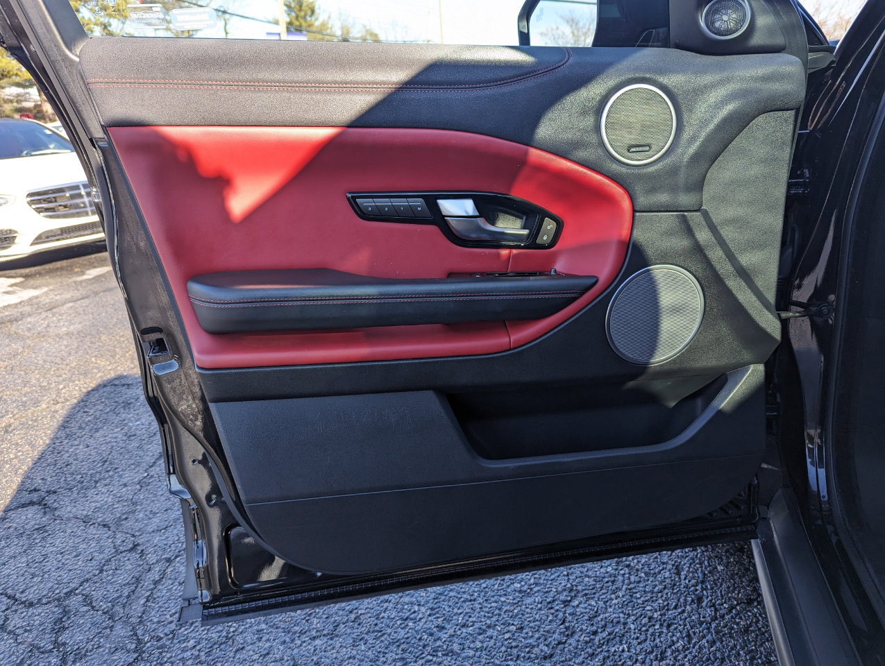 Used 2017 Land Rover Range Rover Evoque HSE Dynamic image 11