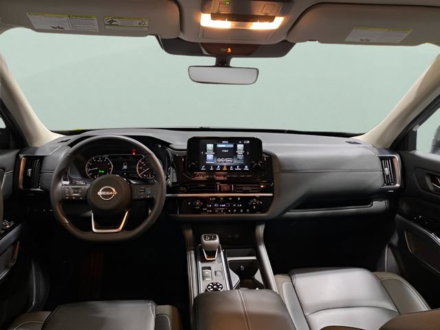 Certified 2025 Nissan Pathfinder SL AWD/4WD image 21