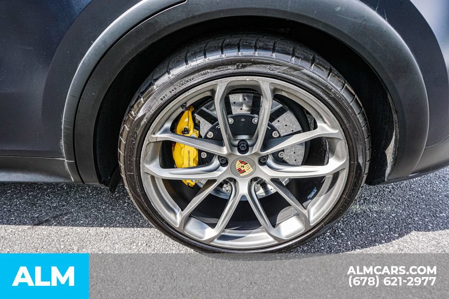 Used 2023 Porsche Cayenne Turbo GT AWD/4WD image 14