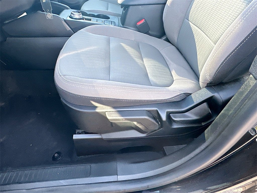 Certified 2021 Ford Escape S image 9