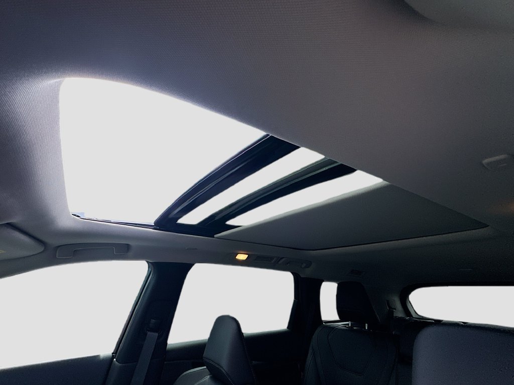 Used 2027 INFINITI QX60 Luxe w/ Cargo Package FWD image 24