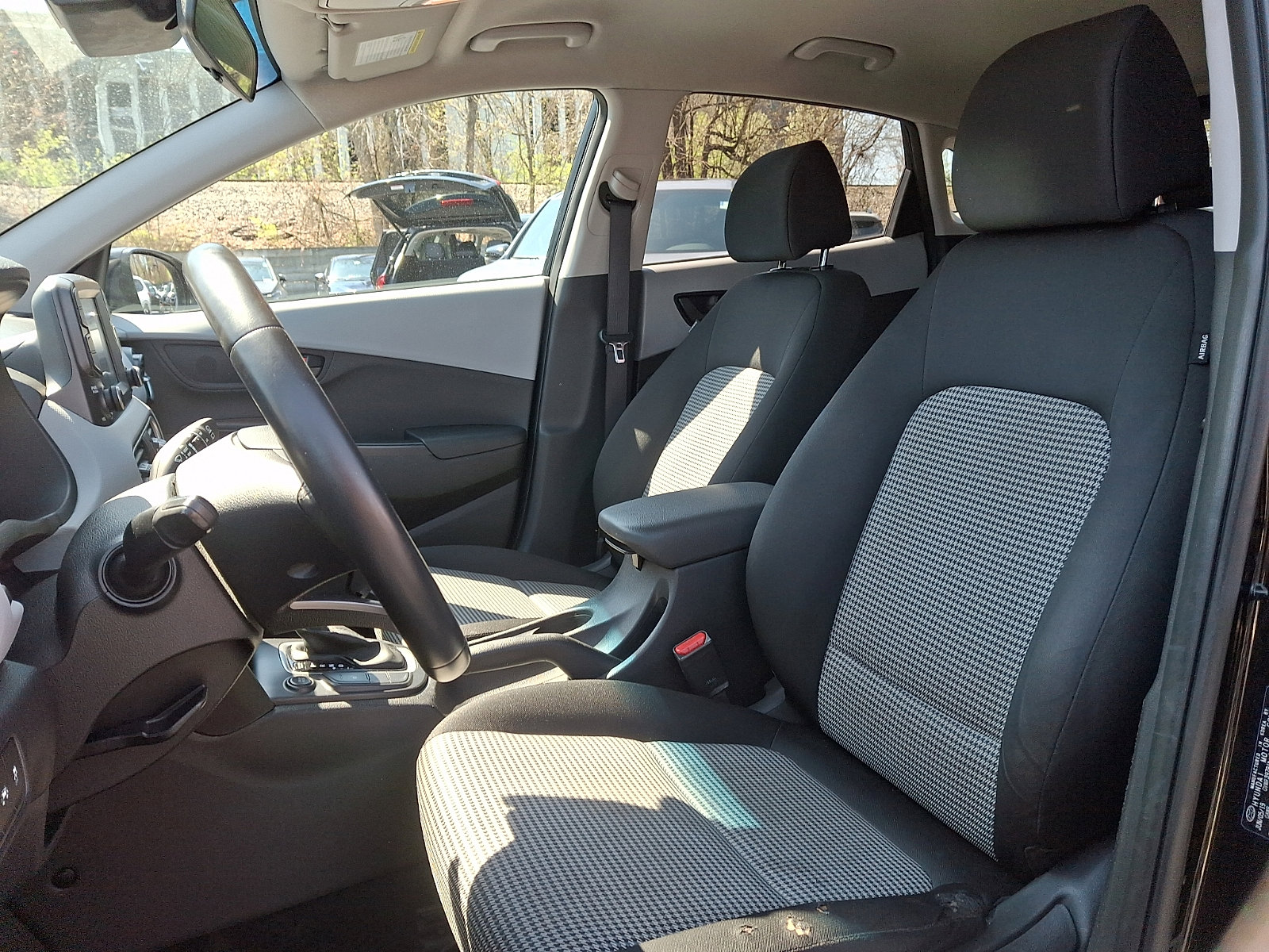 Used 2020 Hyundai Kona SEL FWD image 12