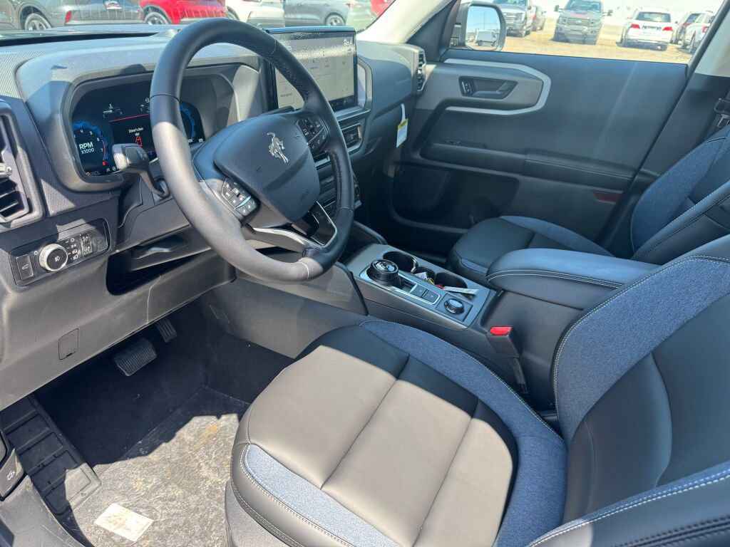 New 2025 Ford Bronco Sport Outer Banks w/ Outer Banks Tech Package+ image 6