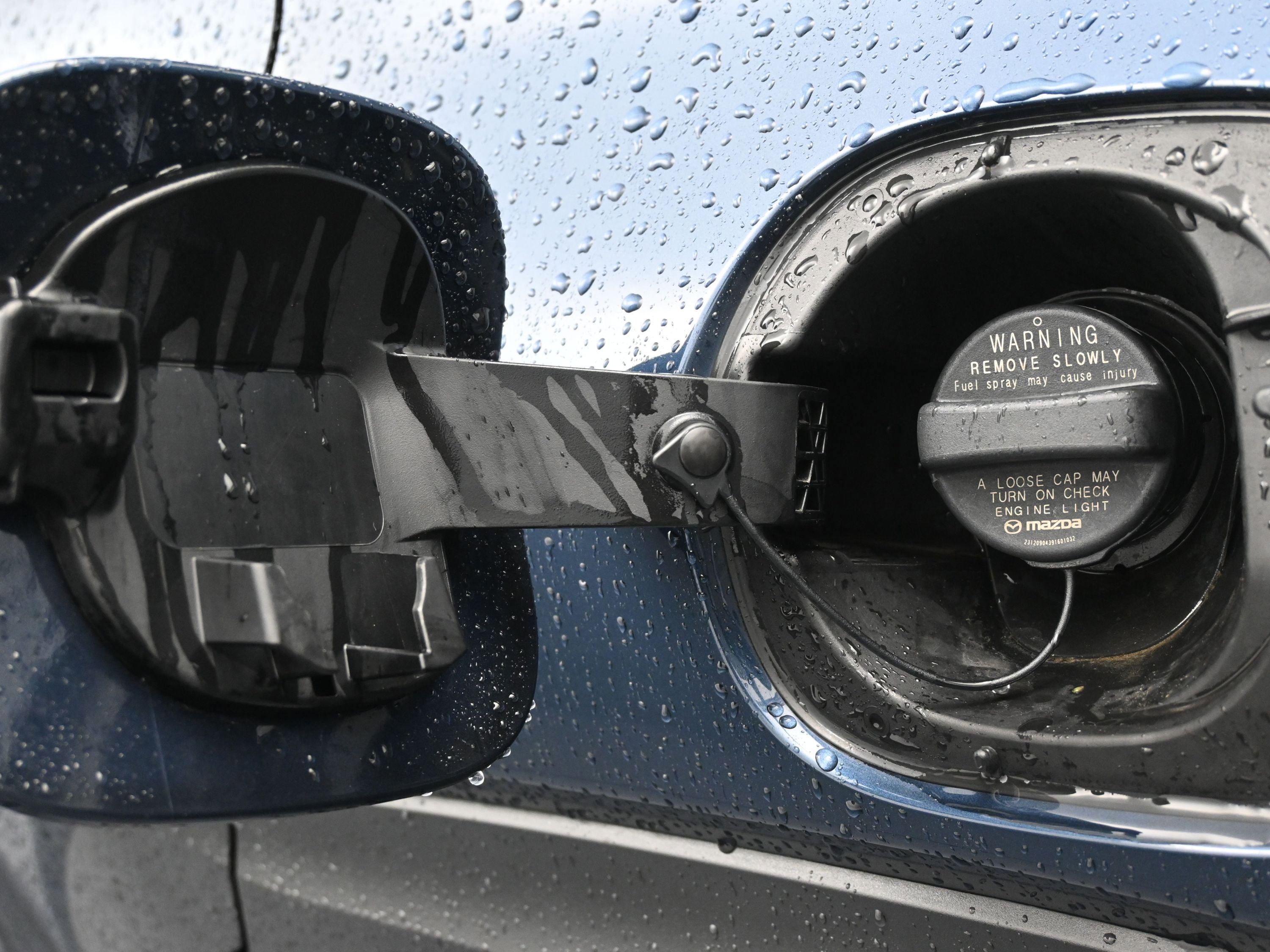 Used 2024 MAZDA CX-50 AWD 2.5 S w/ Cargo Package image 11