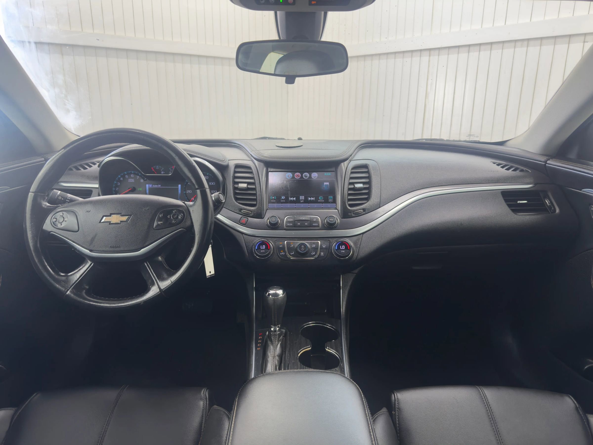 Used 2017 Chevrolet Impala LT FWD image 16