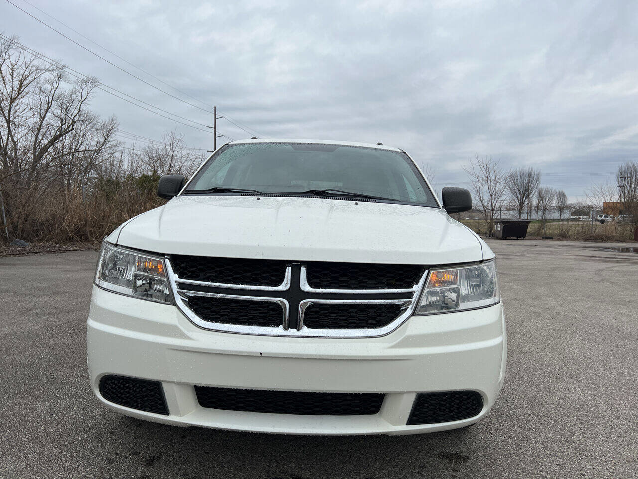 Used 2016 Dodge Journey SE w/ Flexible Seating Group image 2