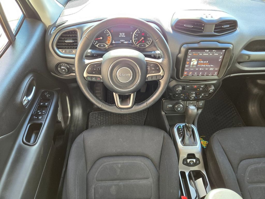 Used 2022 Jeep Renegade Latitude w/ Convenience Group image 8