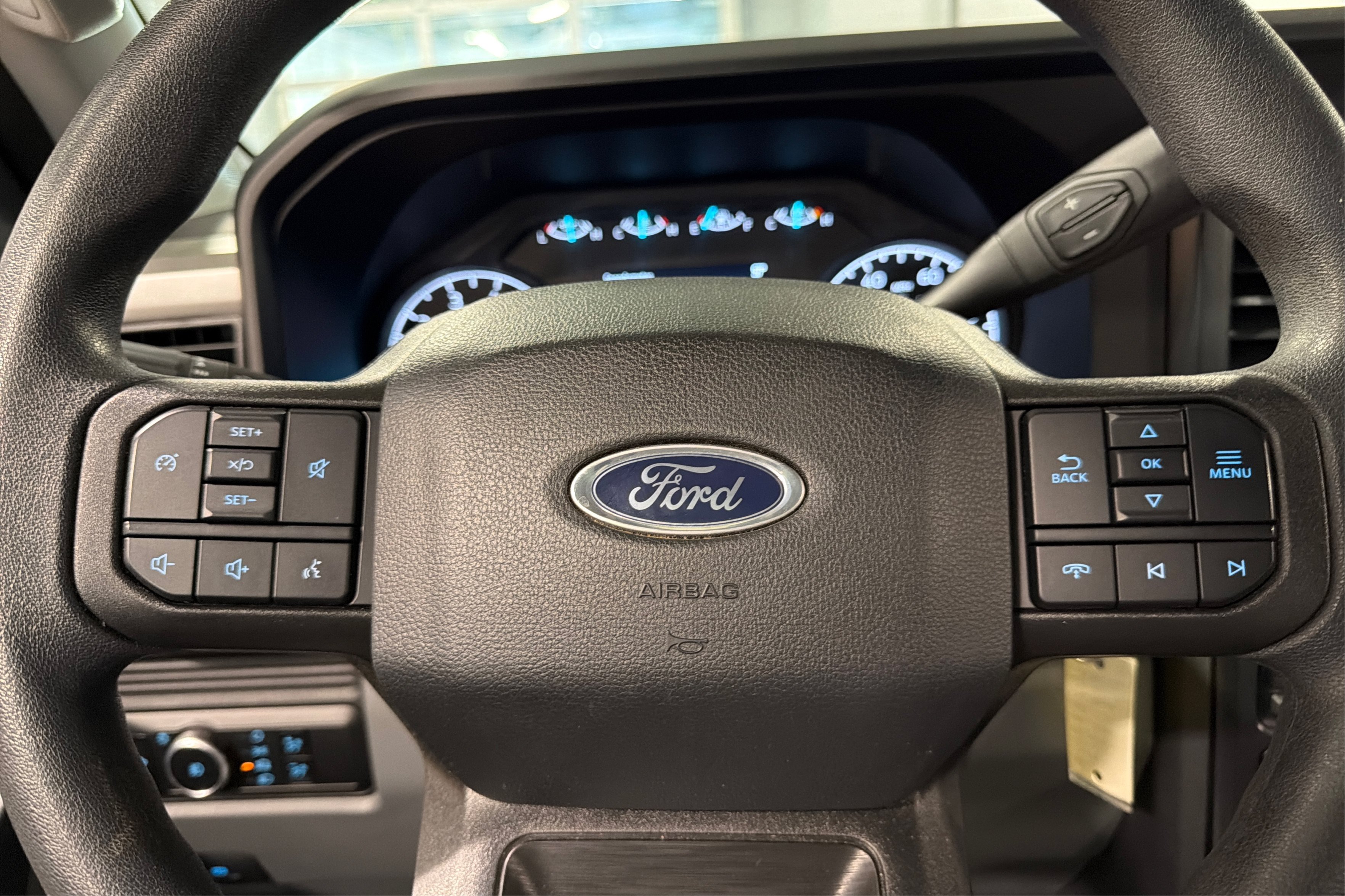 Used 2023 Ford F250 XL w/ Snow Plow Prep Package AWD/4WD image 23
