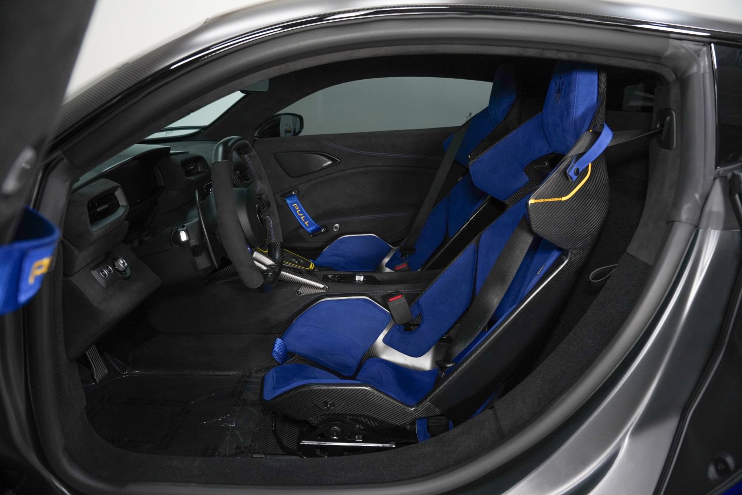 Used 2025 Maserati MC20 GT2 Stradale RWD image 45