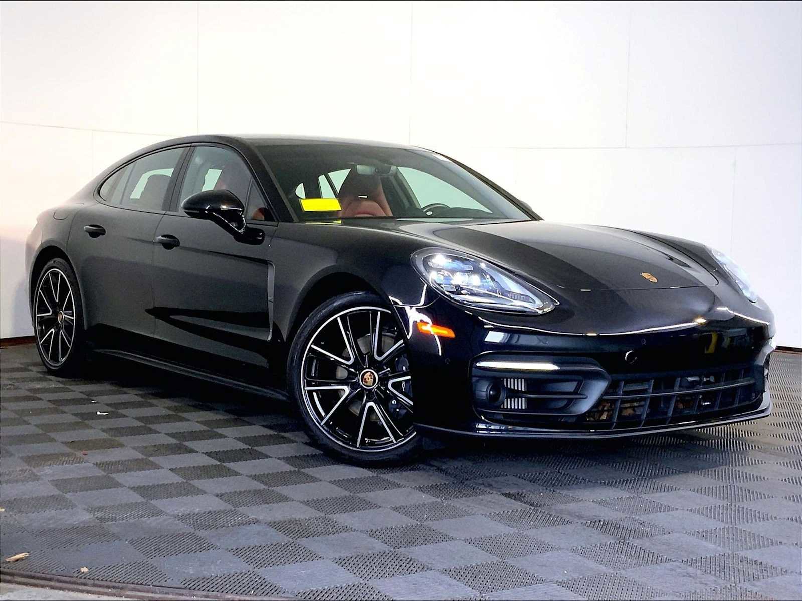 Certified 2023 Porsche Panamera 4 Platinum Edition AWD/4WD image 9