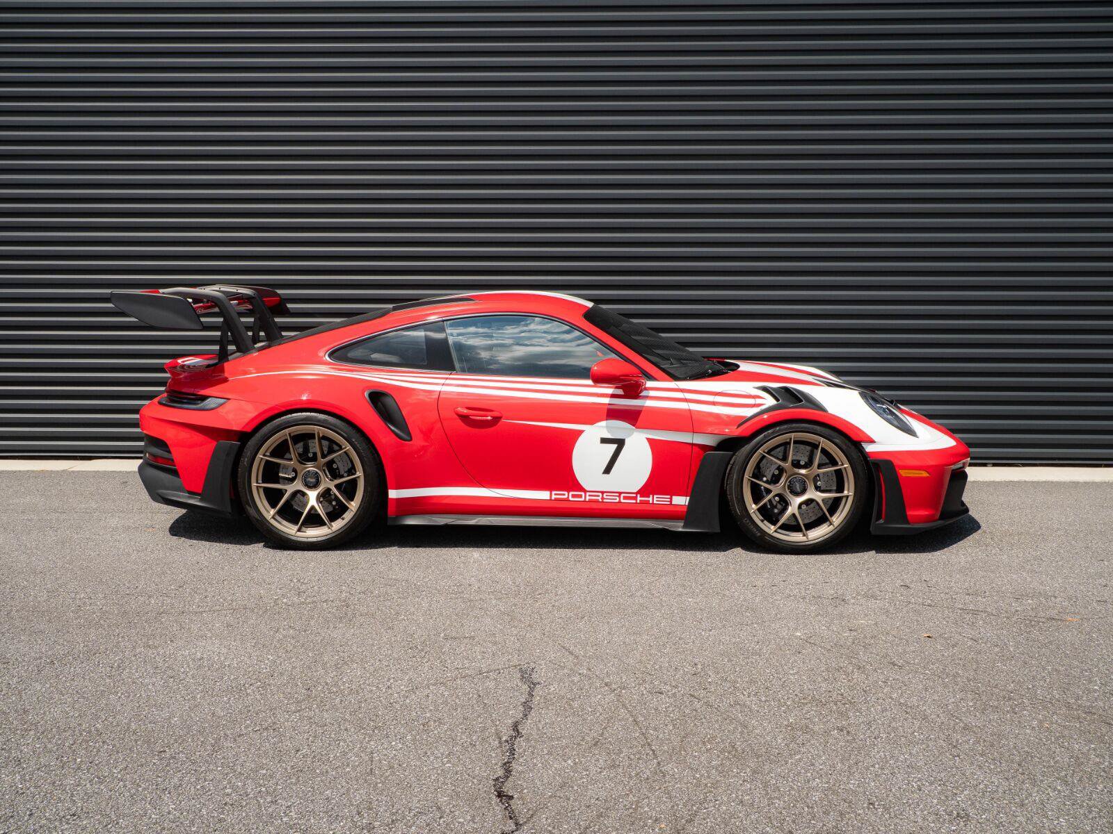 Used 2023 Porsche 911 GT3 RS w/ Weissach Package RWD image 23