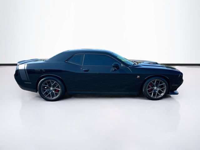 Used 2016 Dodge Challenger R/T Scat Pack RWD image 11