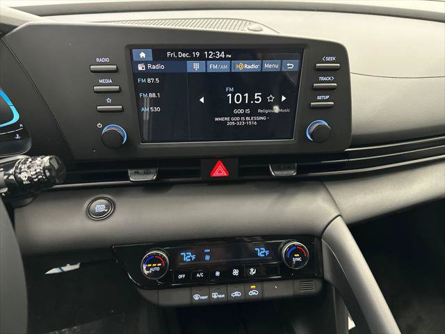 New 2026 Hyundai Elantra SEL Sport FWD image 26