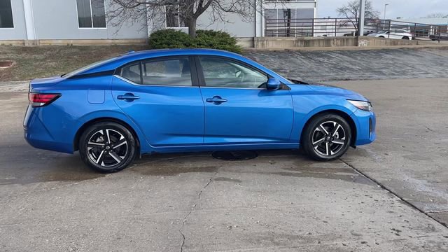 Used 2024 Nissan Sentra SV image 9