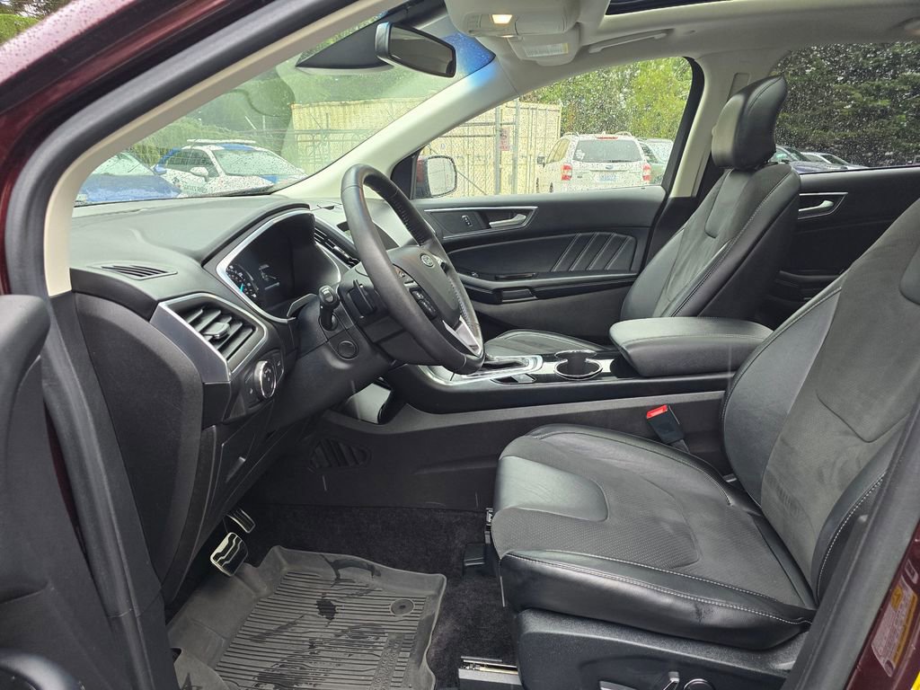 Used 2017 Ford Edge Sport w/ Equipment Group 401A image 8