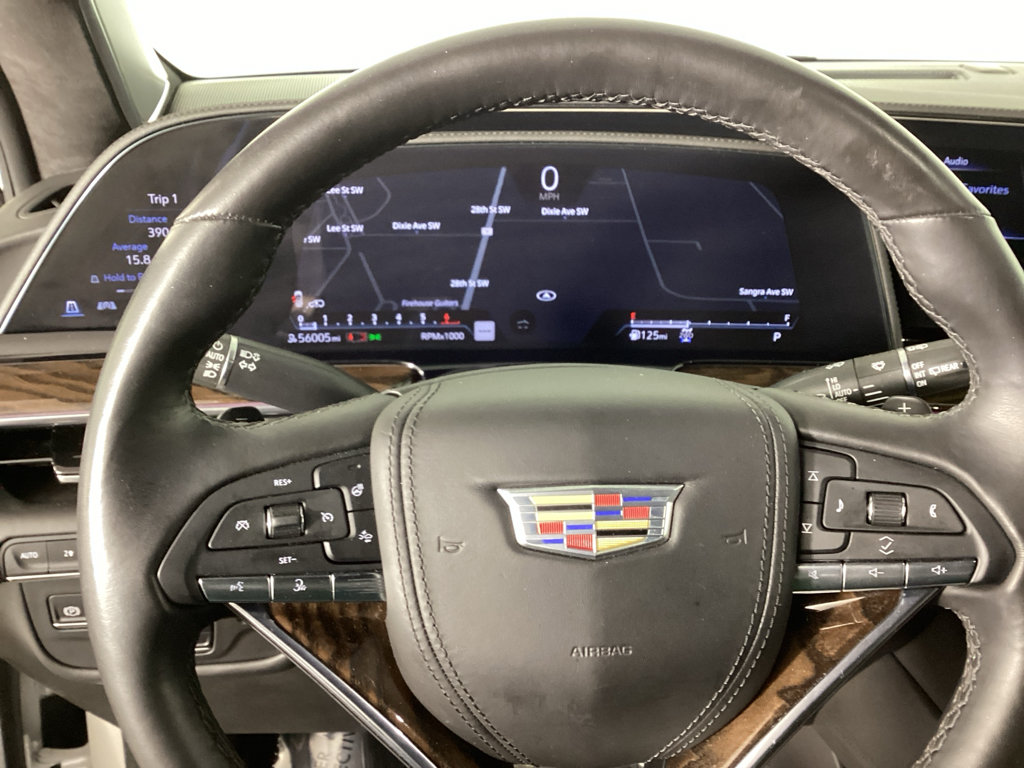 Used 2023 Cadillac Escalade Sport Platinum w/ LPO, ONYX Package AWD/4WD image 25