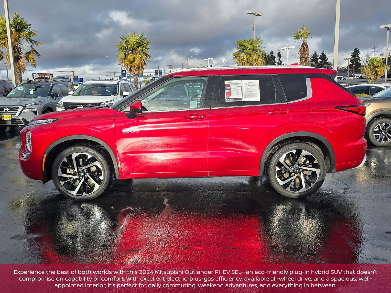 Used 2024 Mitsubishi Outlander SEL image 3