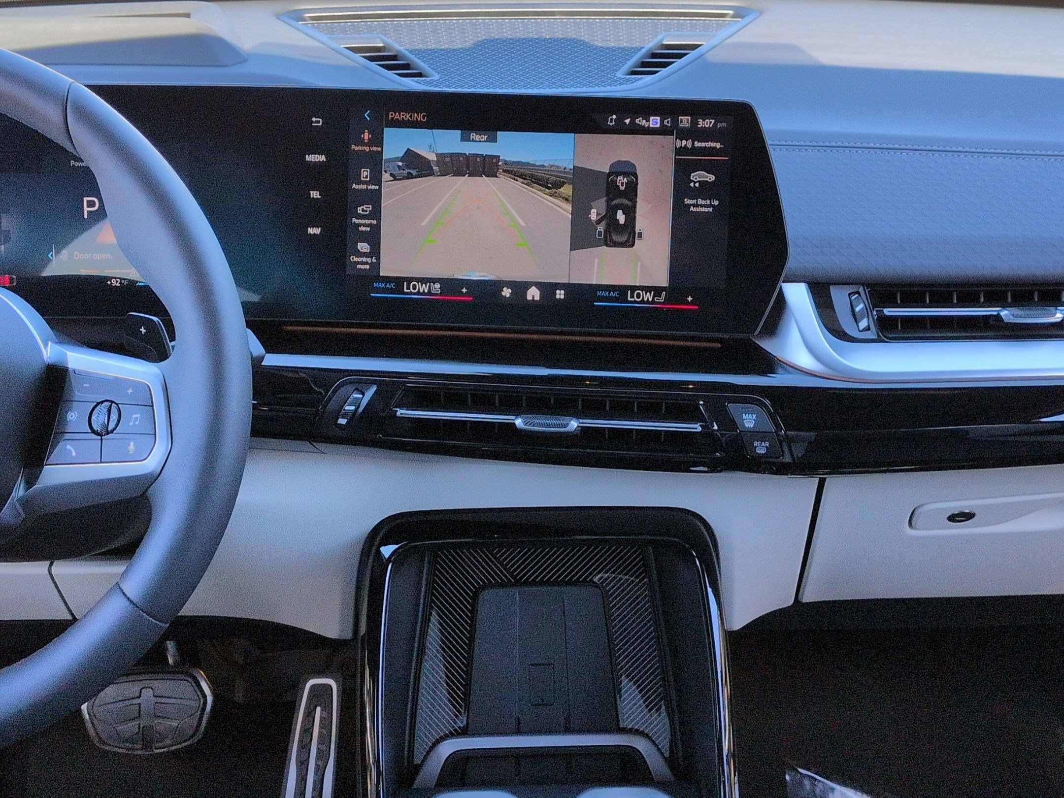 Used 2026 BMW X2 xDrive28i w/ Technology Package image 29