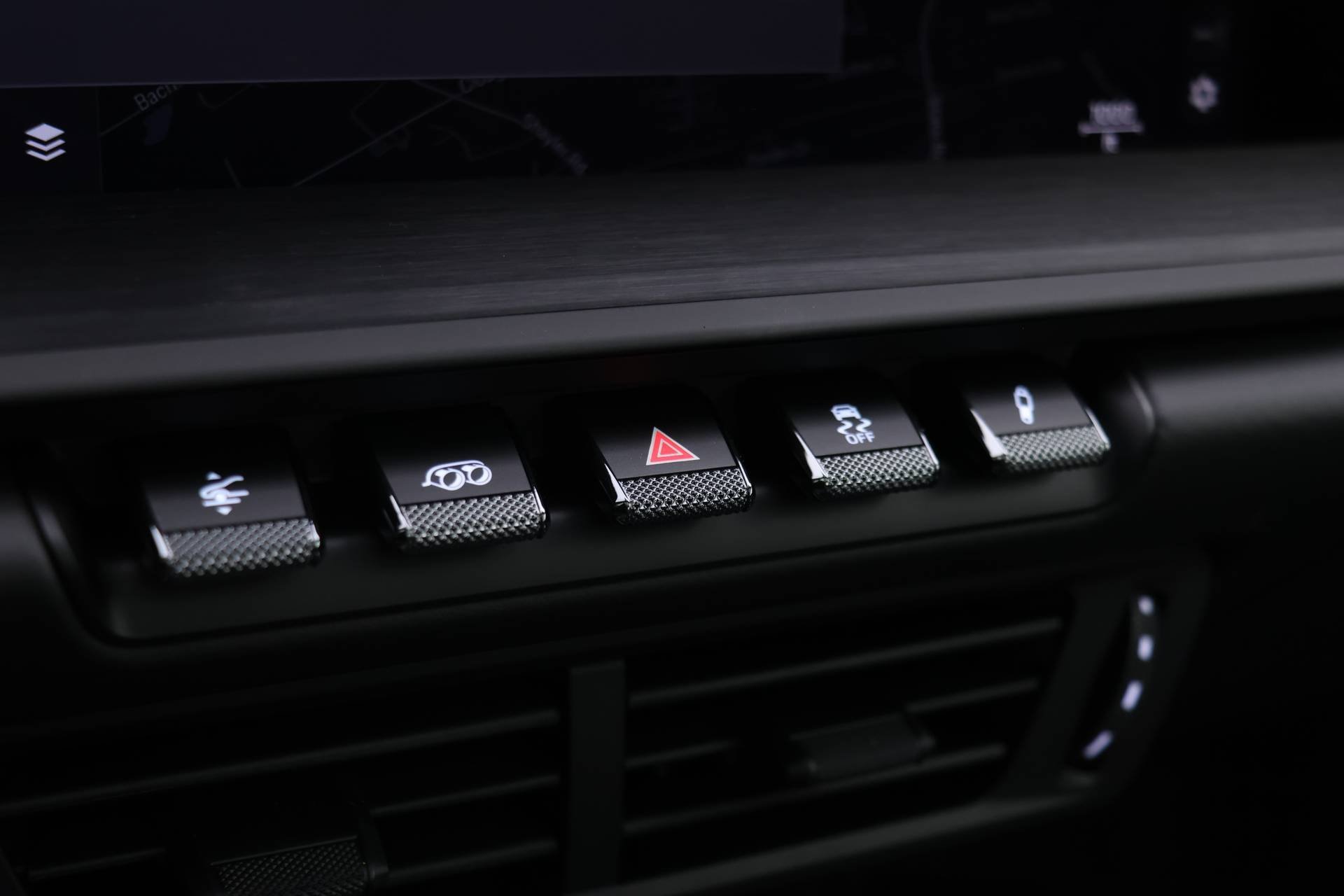 Certified 2025 Porsche 911 Carrera 4 GTS image 17