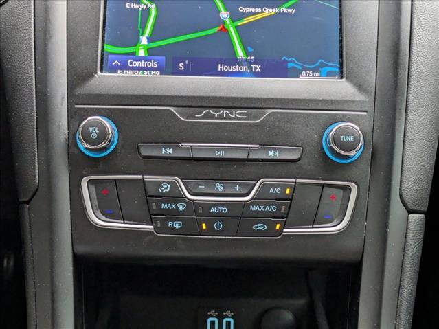 Used 2020 Ford Fusion SE w/ Equipment Group 151A image 15