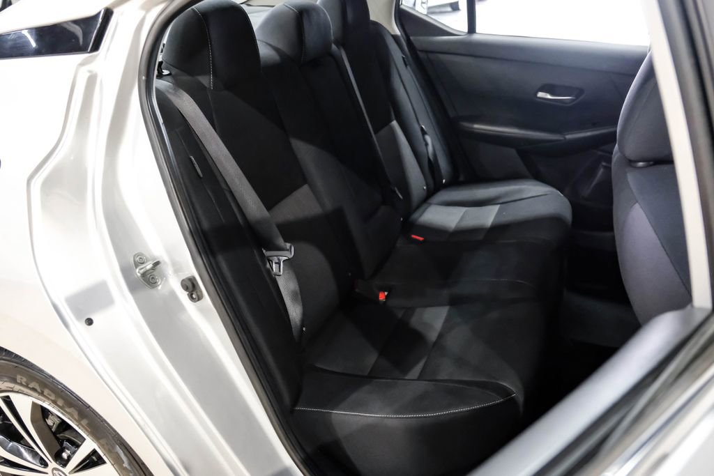 Used 2021 Nissan Sentra SV FWD image 34