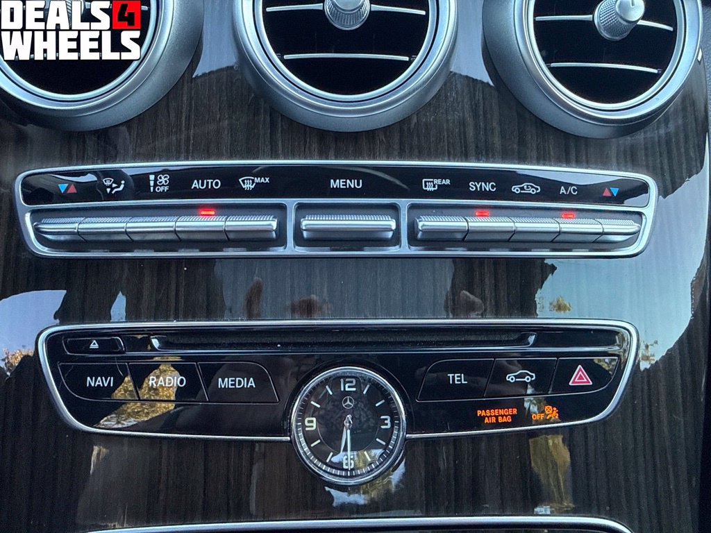 Used 2015 Mercedes-Benz C 300 Sedan image 30