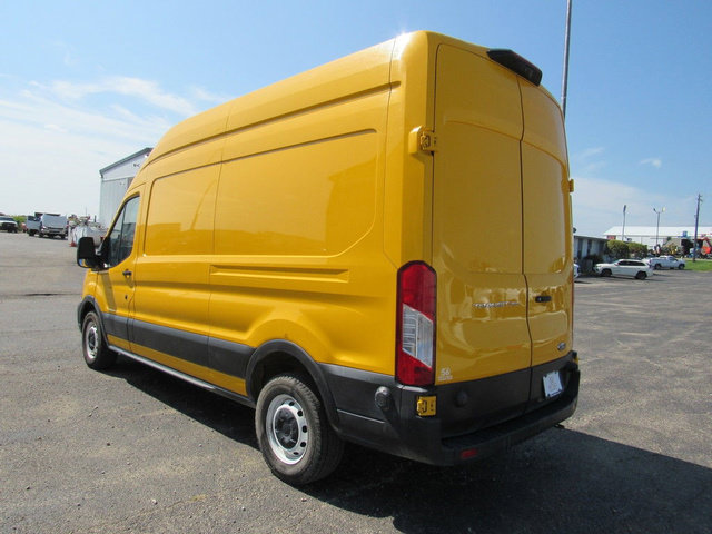Used 2023 Ford Transit 250 148 High Roof w/ Load Area Protection Package RWD image 5