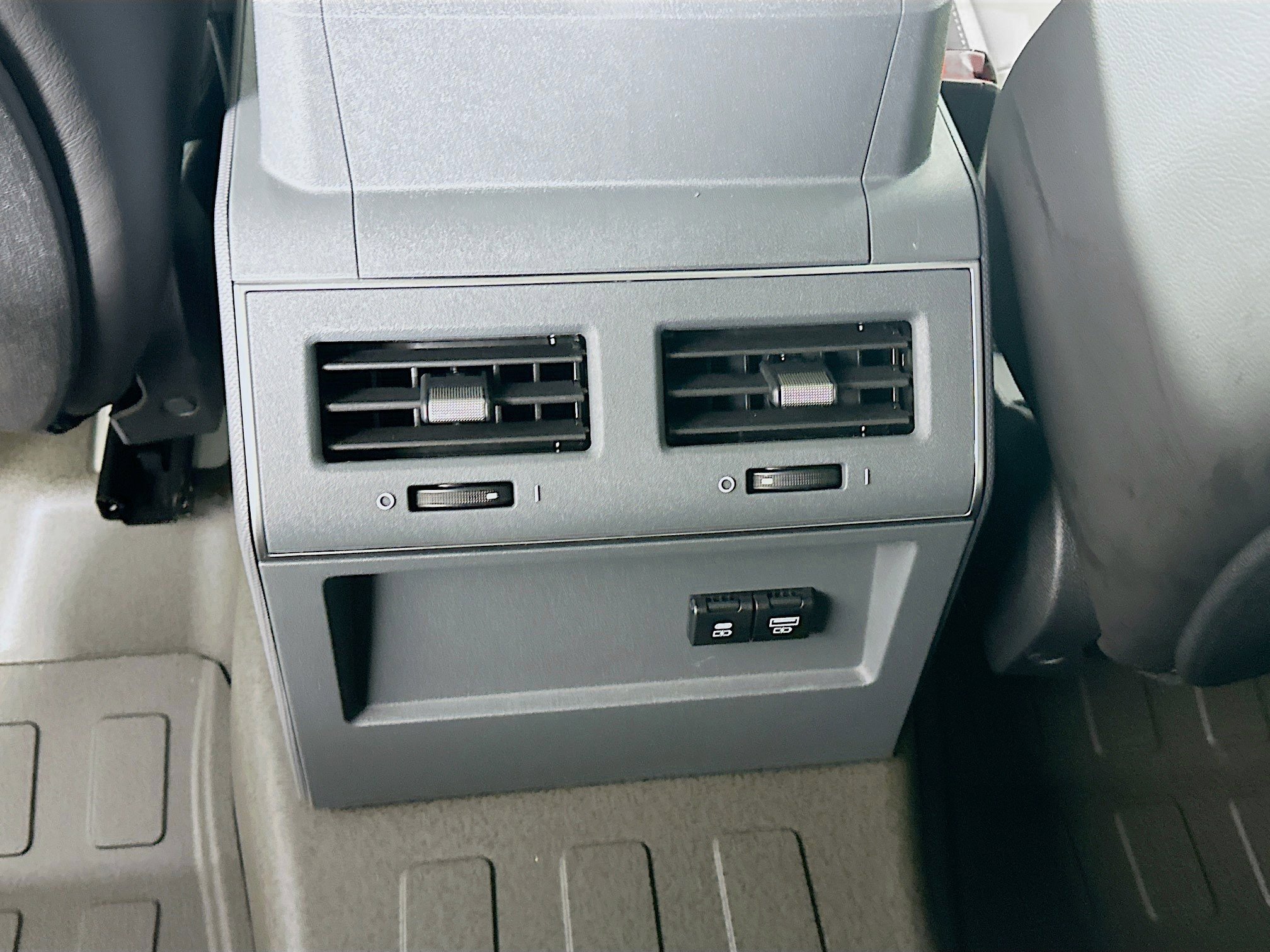 New 2025 INEOS Grenadier AWD/4WD image 38