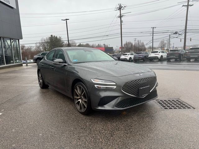 Used 2025 Genesis G70 2.5T image 15