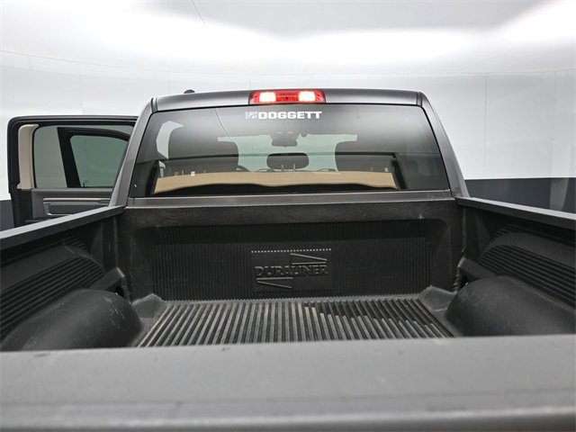 Used 2022 RAM 1500 Classic SLT image 16